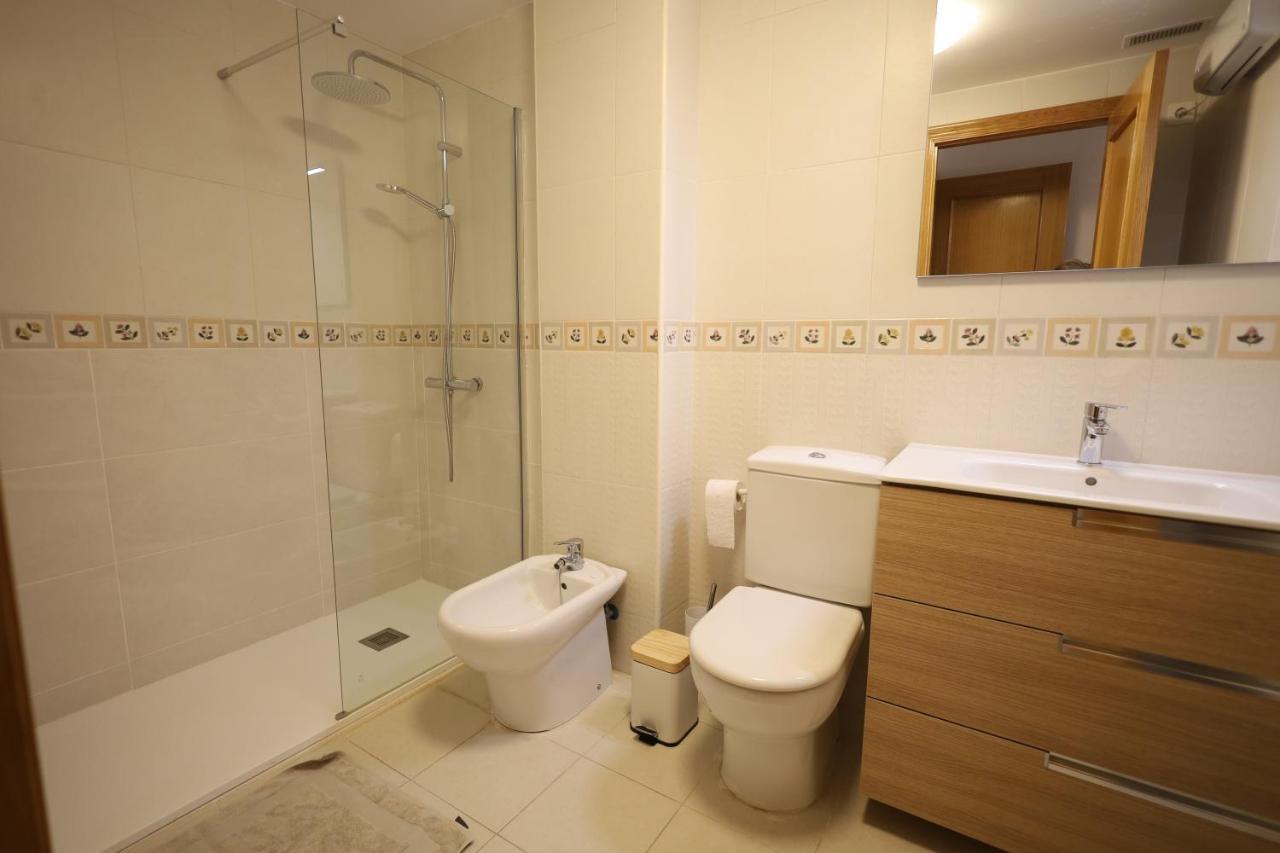 2 Bedroom Apartment At Beach Dehesa De Campoamor Eksteriør billede