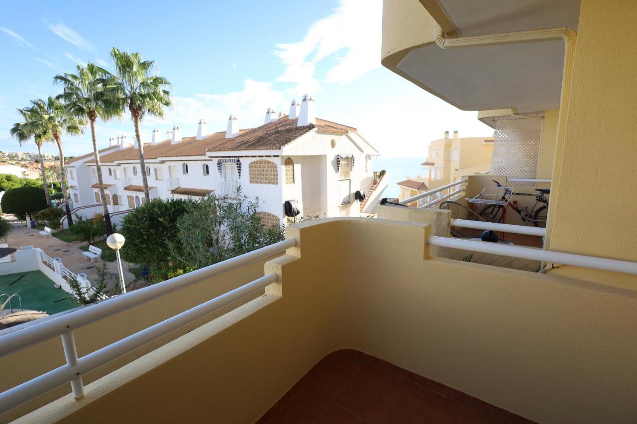 2 Bedroom Apartment At Beach Dehesa De Campoamor Eksteriør billede